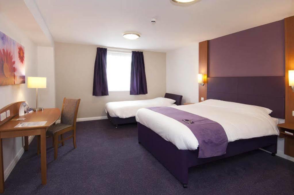 Premier Inn South Mimms/Potters Bar 外观 照片