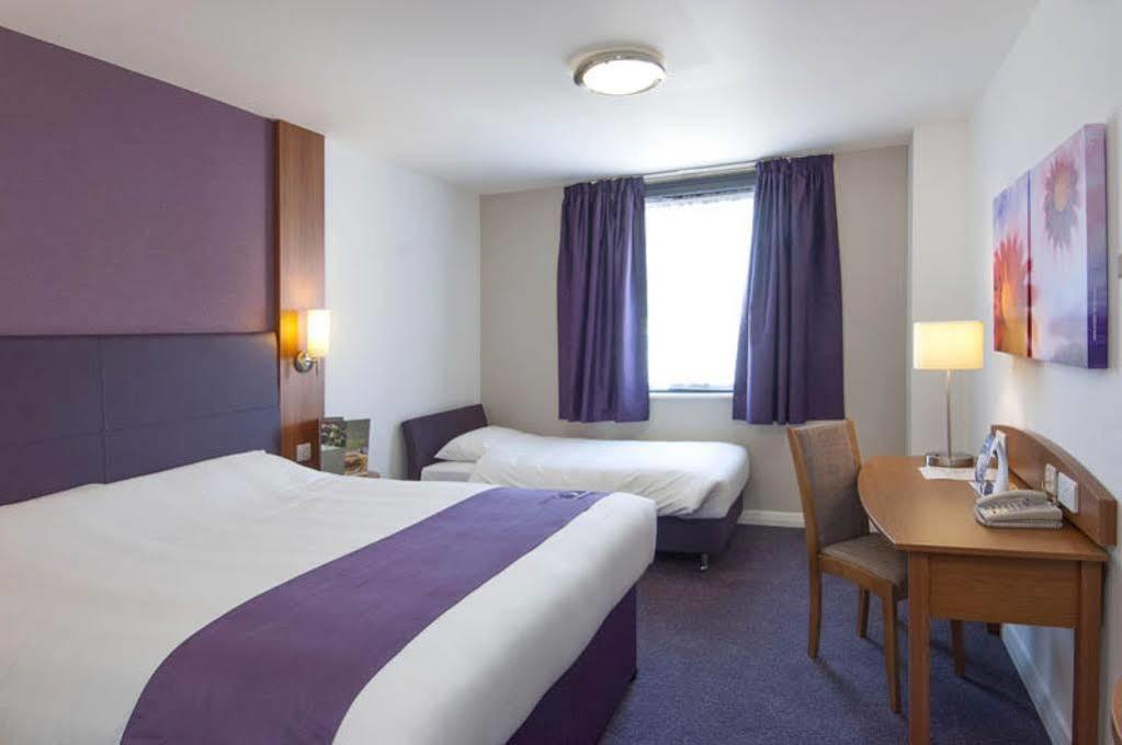 Premier Inn South Mimms/Potters Bar 外观 照片
