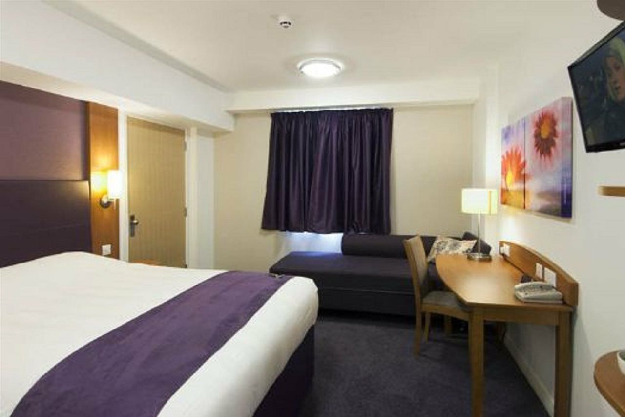Premier Inn South Mimms/Potters Bar 外观 照片